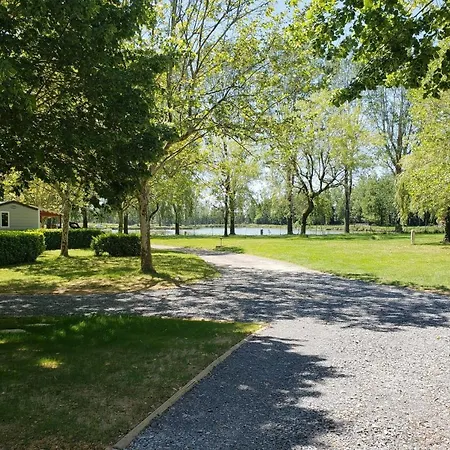 Campsite L'oasis Des Dombes