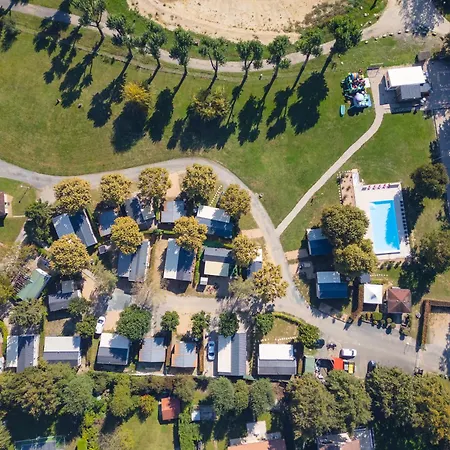 L'oasis Des Dombes 3* Amberieux-en-Dombes